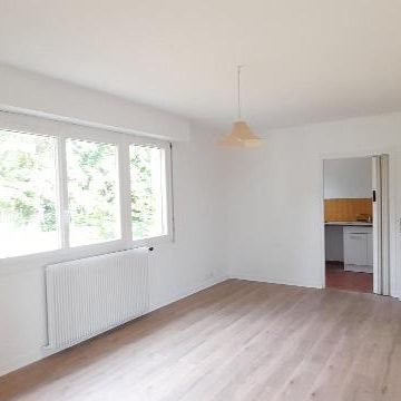 Location Appartement 2 pièces 44m² MONT DE MARSAN 40000 - Photo 1