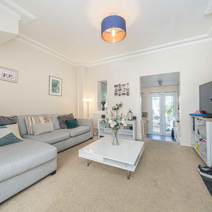 2 bedroom house to rent - Photo 1