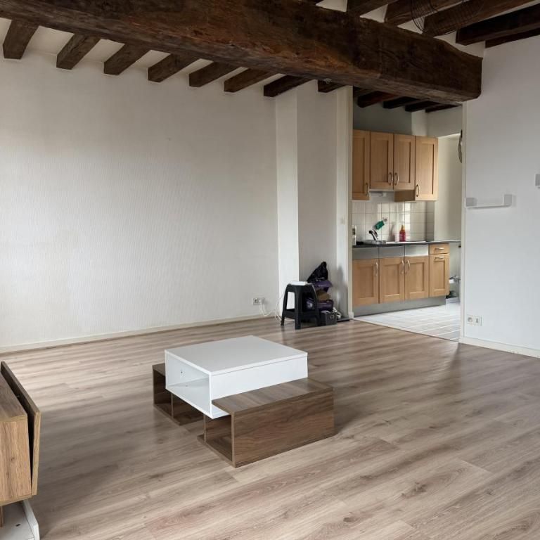 LOCATION APPARTEMENT - LAVAL - Photo 1