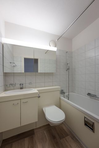 Befristete Wohnung im Kern von Embrach - Photo 2