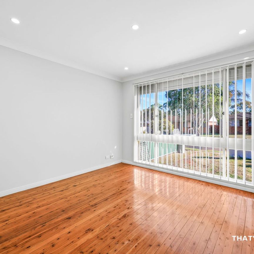 🎄 Celebrate Christmas in Your New Home! 🎄 - Photo 1