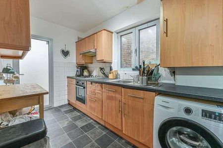 Sirdar Road, Tooting, CR4 - Photo 3