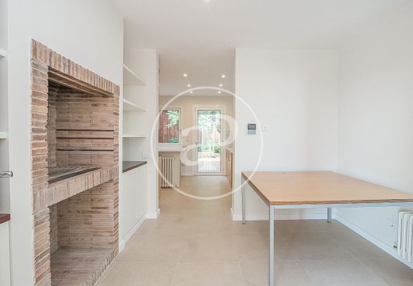 House for Rent in Pedralbes - Photo 1