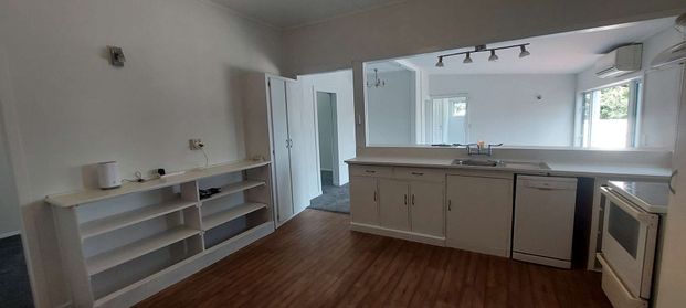 Renovated 3 bedroom at 100 North Street - Photo 1