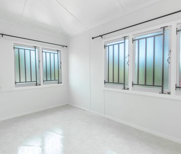 1/119 Eyre Street, North Ward, Qld 4810 - Photo 6