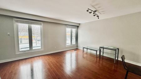 For Lease - 675A The Queensway N/A, Toronto, Ontario - Photo 2