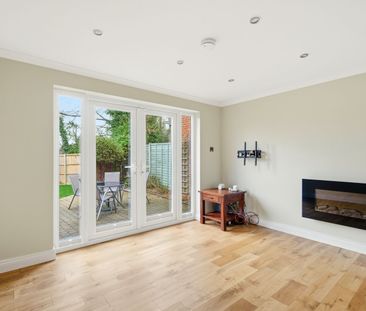 Available from 23/02/2026 - Photo 1