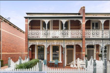 Williamstown - Photo 3