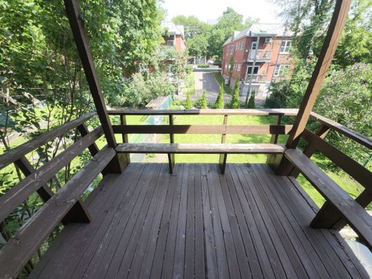 3844 Avenue Kent - Photo 1