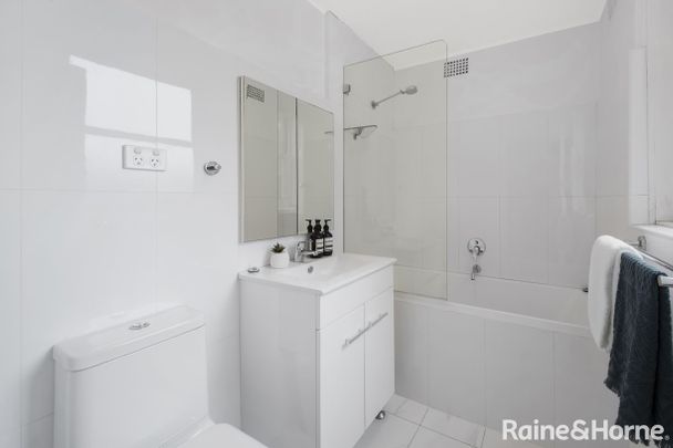 North-Facing Apartment in Prime Mosman Location - Photo 1