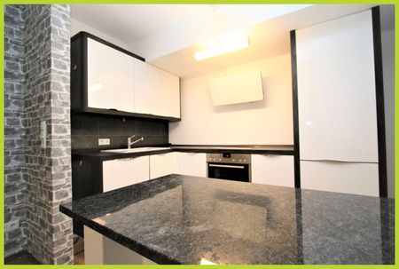 Möbliertes COZY APARTMENT mit Einbauküche und Terrasse - Photo 2