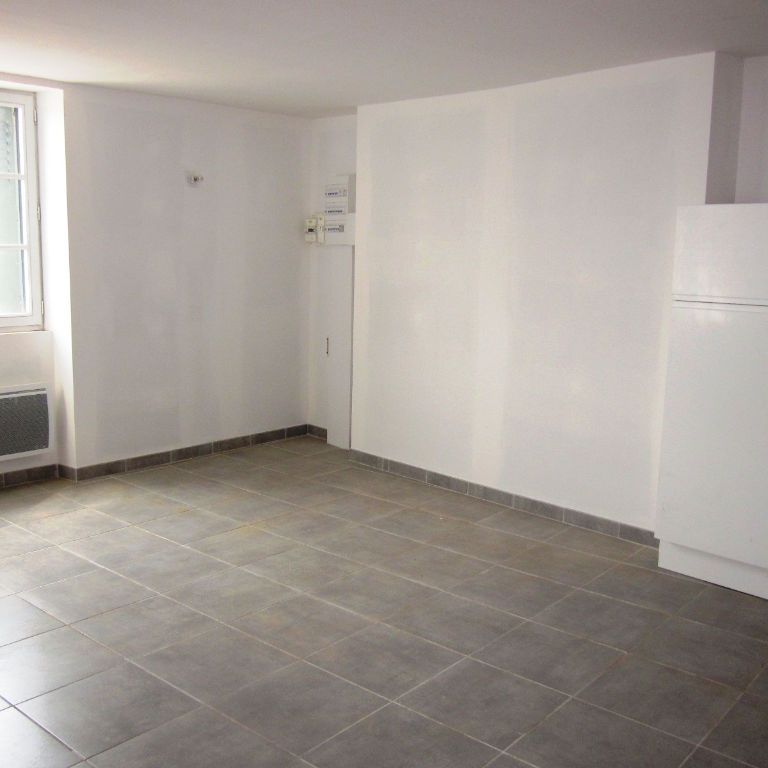 Location appartement 3 pièces, 69.00m², Neuville-aux-Bois - Photo 1