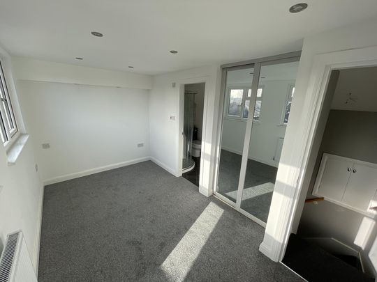 2 bedroom to let - Photo 1