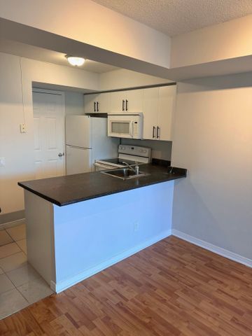 For Lease - 30 Harrison Garden Boulevard Unit# 1801, Toronto, Ontario - Photo 4