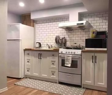 For Lease - 3448 Ellengale Drive, Mississauga, Ontario - Photo 4