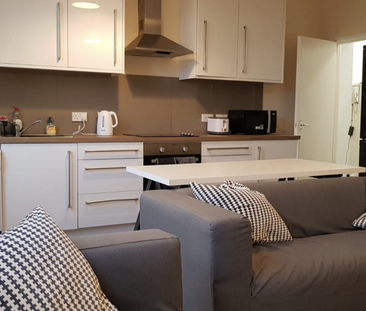 5 bedroom flat to rent - Photo 1 | Rentumo