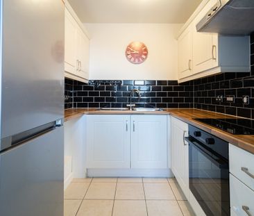 Tudor Coppice, Solihull, B91 - Photo 3