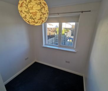 22 Melrose Terrace, Stobswell, Dundee - Photo 5