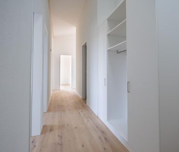 ERSTBEZUG – zentrale 4.5-Zi-Wohnung im Eigentumsstandard! - Foto 2