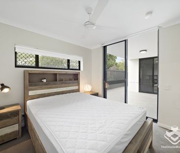 Furnished Modern 3 Bedroom Apartment for Rent - Photo 3