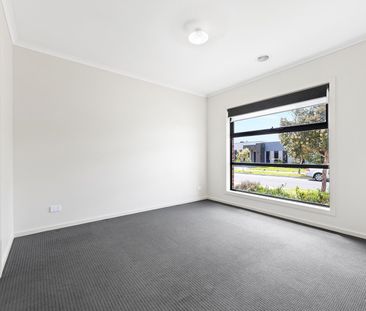 26 Chestnut Street, Aintree VIC 3336 - Photo 5