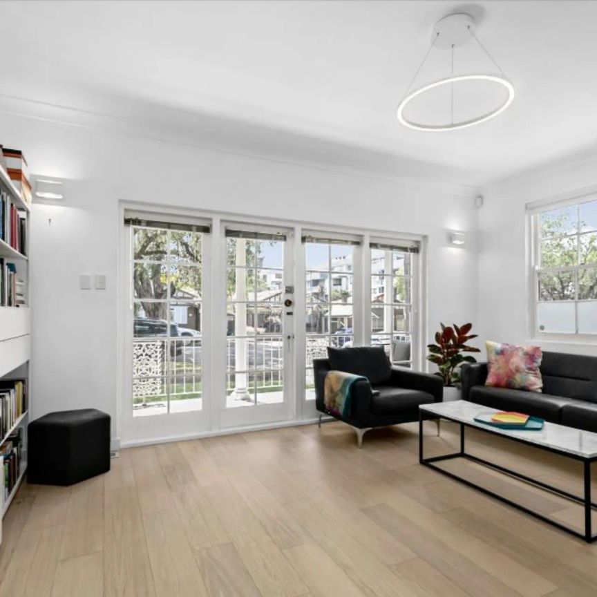 1/53 Ocean Street, Kogarah. - Photo 1