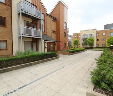 2 bedroom apartment to rent - Photo 2