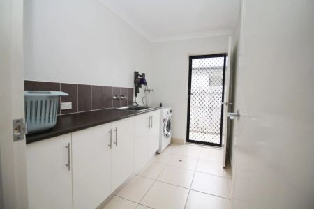 Glorious Living On Gerygone - Photo 5