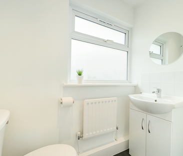 5 bedroom end of terrace house to rent - Photo 5