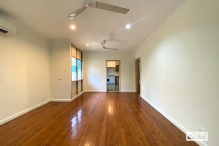 18 Walter Young Street - Photo 5