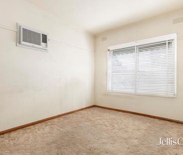 Two Bedroom Home in Pascoe Vale South - Photo 6