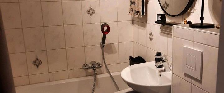 Nachmieter für 3-Raumwohnung mit Balkon und Fahrstuhl - Foto 1