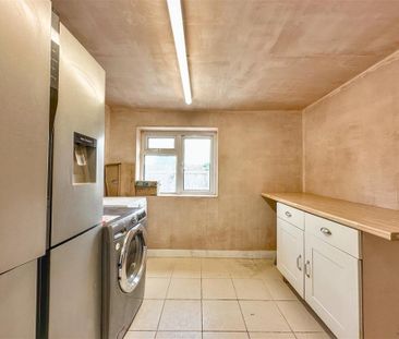 3 bedroom house to rent - Photo 3