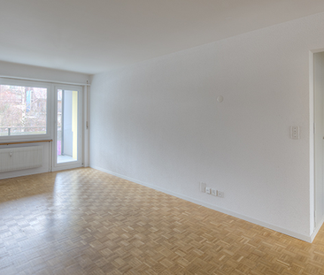 4-Zimmerwohnung mit zwei Balkonen im 1. Stock im Liebefeld - Foto 3