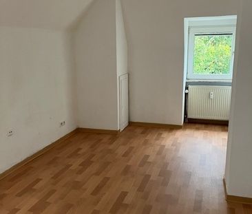 2-Zimmer-Dachgeschosswohnung in Haiger zu vermieten! - Foto 1