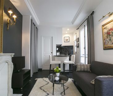 Appartement à louer rue d'Artois, Paris 8ème - Photo 5