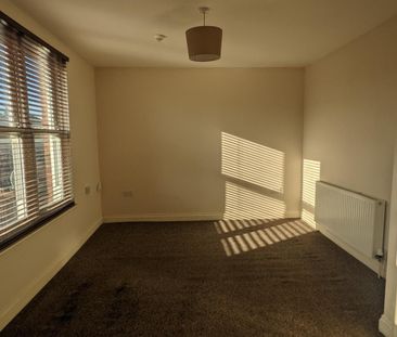 Alexandra Road, Crosby, Liverpool - Photo 1