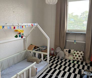 Per Lindeströms väg, Johanneshov - Photo 5