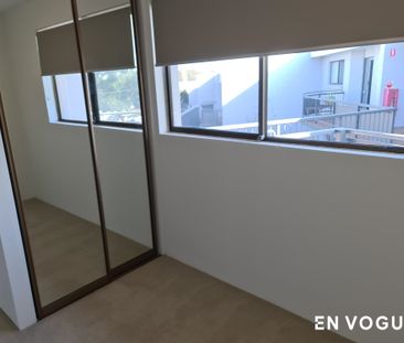 306/10 Currie Crescent, Griffith ACT 2603 - Apartment For Rent | Do... - Photo 4