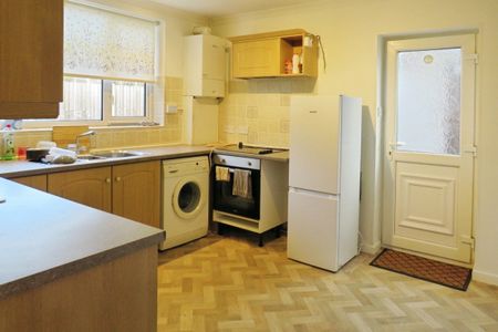 St. Martins Close - Photo 5