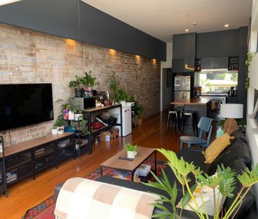 Alexandria - Photo 2