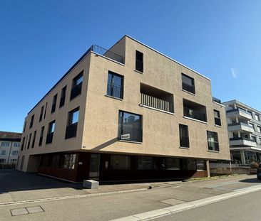 2.5 Zimmer, 82 m², 3. Stock - Photo 2