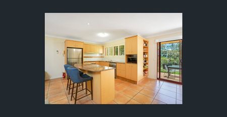 3 Bedroom Townhouse in Robina - Photo 2