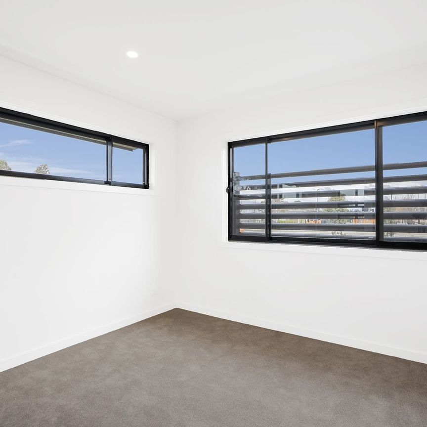 12/35 Bon Scott Crescent, Moncrieff - Photo 1