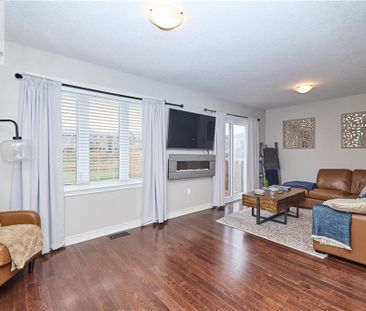5052 CASSANDRA Drive, Beamsville, Ontario, L0R1B7 - Photo 4