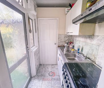 Oakdale Road, Finsbury Park, North London, N4 - Photo 2