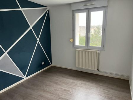 Appartement 5 pièces à Boulay-Moselle - Photo 3