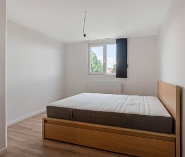 Instapklaar 2 slaapkamer appartement te huur! - Photo 3