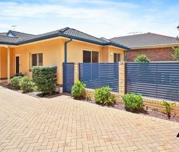 Stylish 2-Bedroom Townhouse in Family-Friendly Mascot - Photo 1