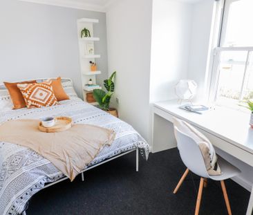 Walking Distance to Town Lancer - Photo 6